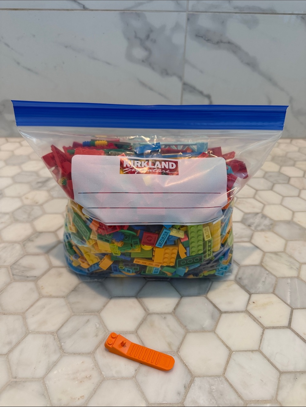 LEGO LOT Miscellaneous Blue Red Yellow & Green Building Bricks